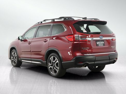 Used 2023 Subaru Ascent Limited w/ Technology Package AWD/4WD image 3