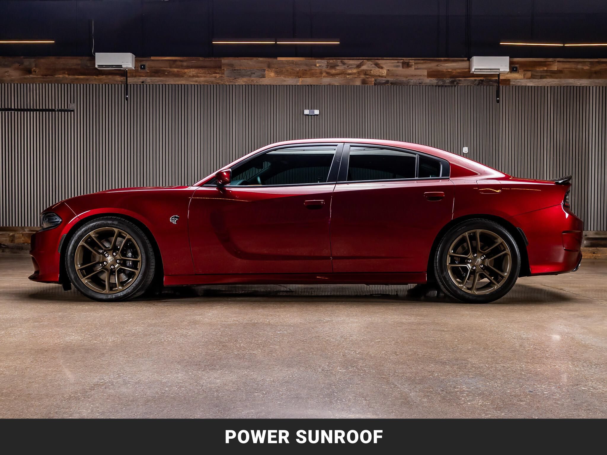 Used 2019 Dodge Charger SRT Hellcat w/ Harman/Kardon Audio Group RWD image 5