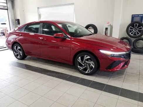 New 2026 Hyundai Elantra Limited image 1