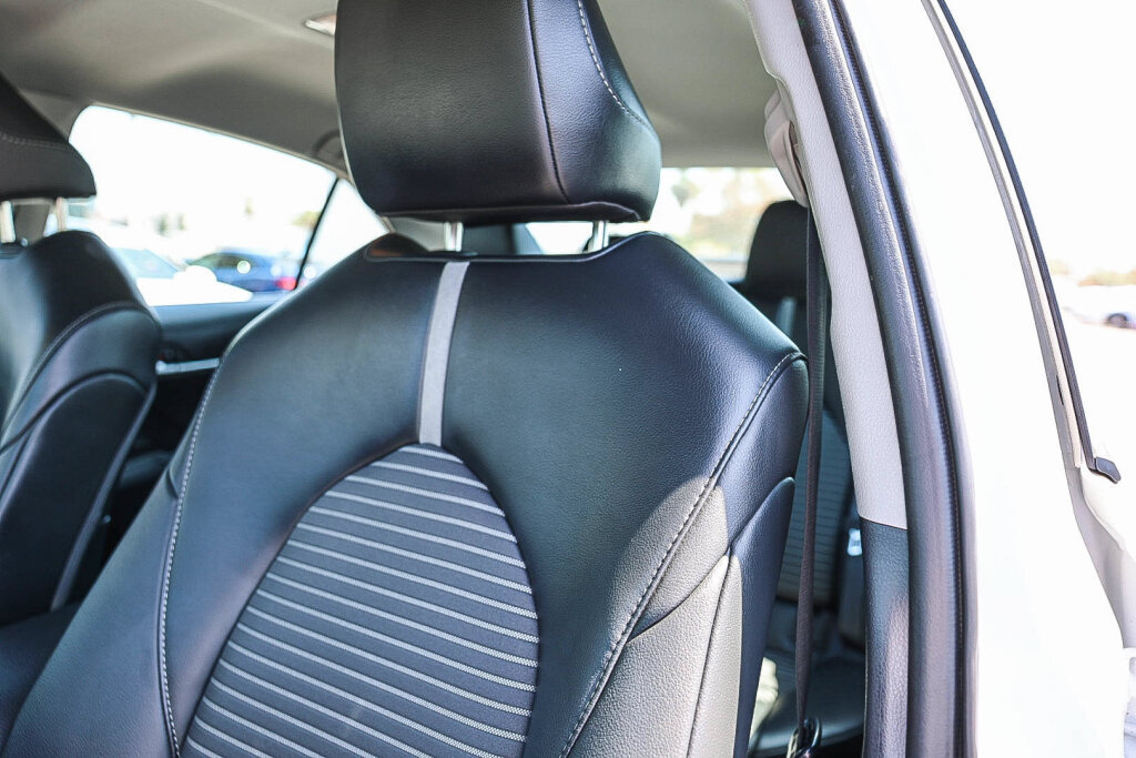 Used 2023 Toyota Camry SE FWD image 14