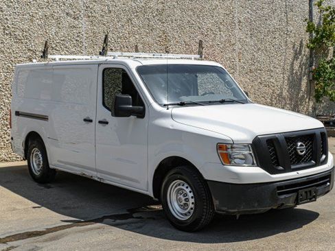 Used 2018 Nissan NV 1500 S RWD image 6