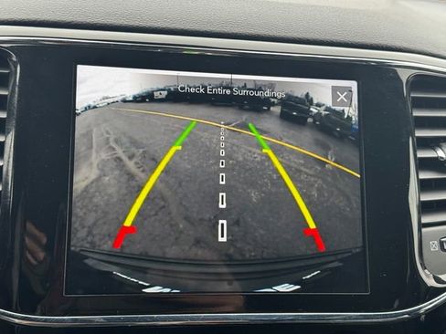 Certified 2021 Jeep Grand Cherokee Freedom Edition image 34