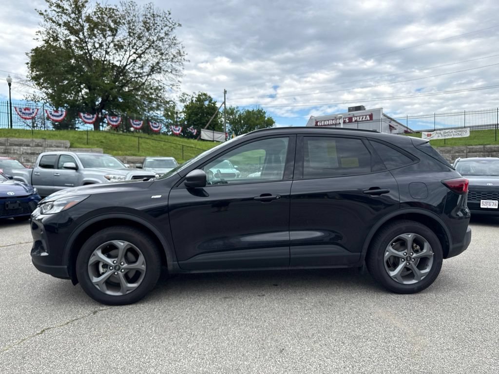 Used 2025 Ford Escape ST-Line AWD/4WD image 4
