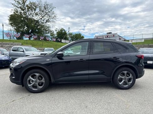 Used 2025 Ford Escape ST-Line AWD/4WD image 4