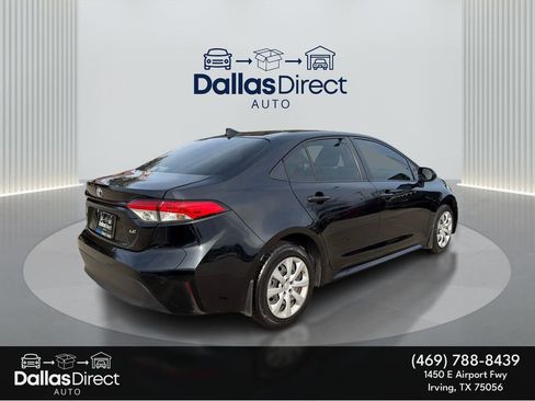 Used 2023 Toyota Corolla LE image 6