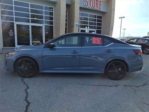 Certified 2024 Nissan Sentra SR w/ SR Premium Package image 20