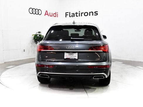 Certified 2025 Audi Q5 2.0T Premium Plus w/ Premium Plus Package image 8