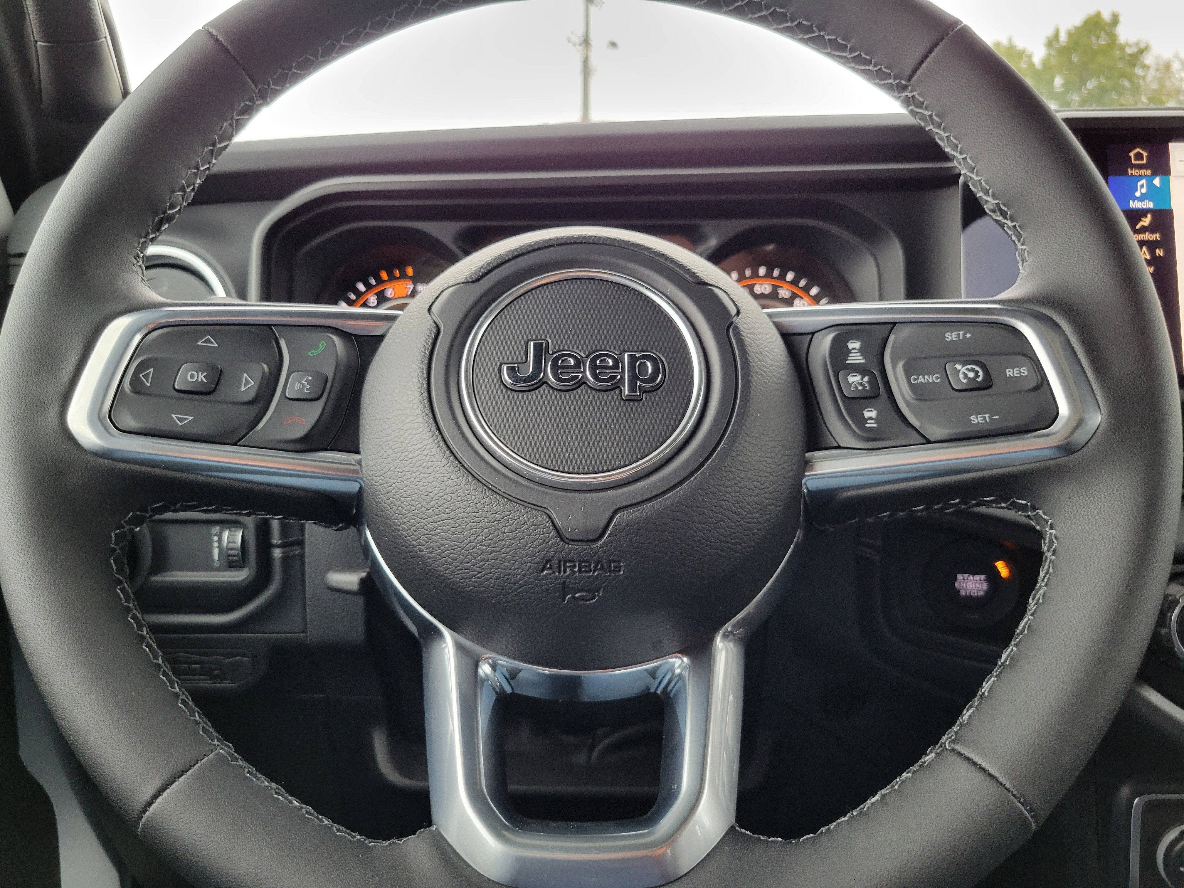 New 2027 Jeep Wrangler Unlimited Sahara AWD/4WD image 8