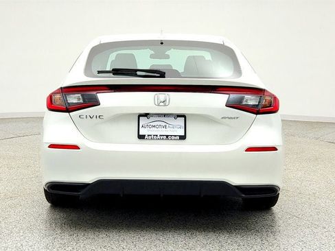 Used 2025 Honda Civic Sport image 6