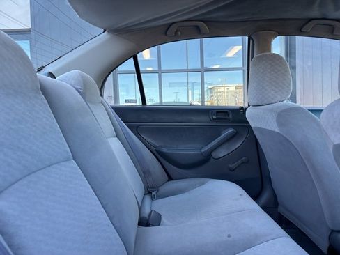 Used 2002 Honda Civic DX image 9