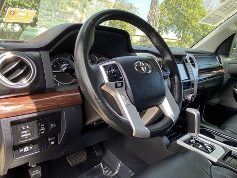 Certified 2017 Toyota Tundra Limited image 21