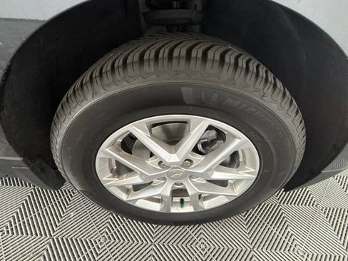 Used 2022 Chevrolet Equinox LT FWD image 32