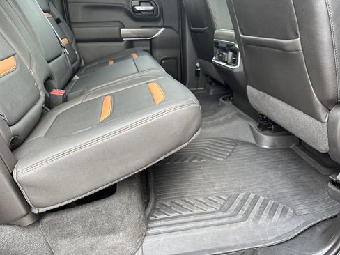 Used 2022 GMC Sierra 1500 AT4 w/ AT4 Premium Package AWD/4WD image 36