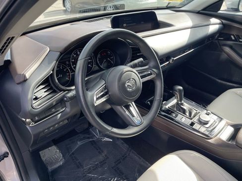 Used 2022 MAZDA CX-30 AWD 2.5 S w/ Premium Package image 16