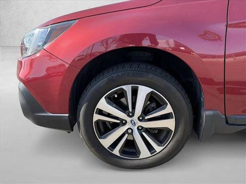 Used 2019 Subaru Outback 2.5i Limited w/ Popular Package #2 AWD/4WD image 24