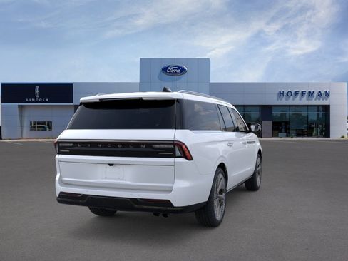 New 2025 Lincoln Navigator L Black Label image 8