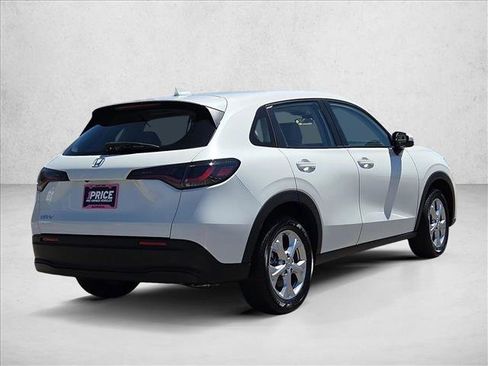 Used 2024 Honda HR-V LX image 5