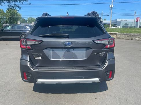 Used 2020 Subaru Outback Limited XT AWD/4WD image 4