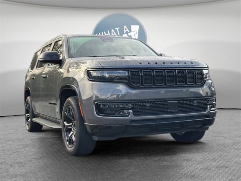 Certified 2024 Jeep Wagoneer Series II image 25