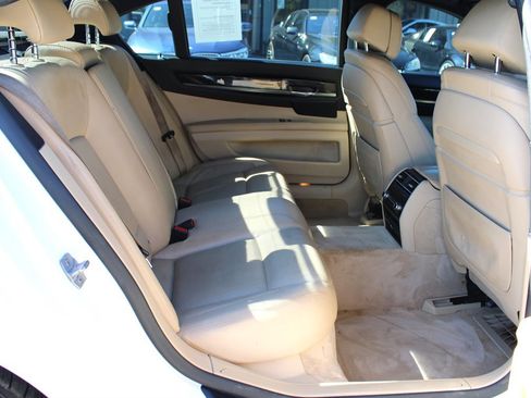 Used 2013 BMW 740Li image 19