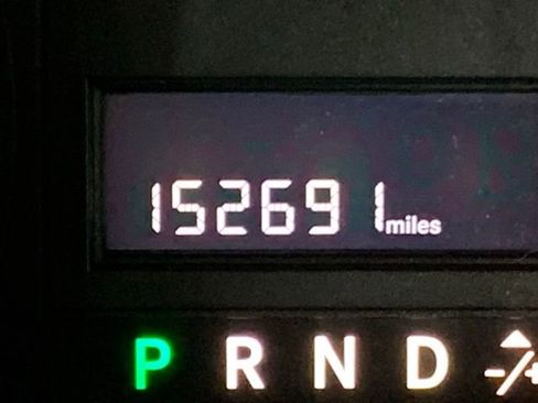 Used 2016 Dodge Grand Caravan SXT image 18