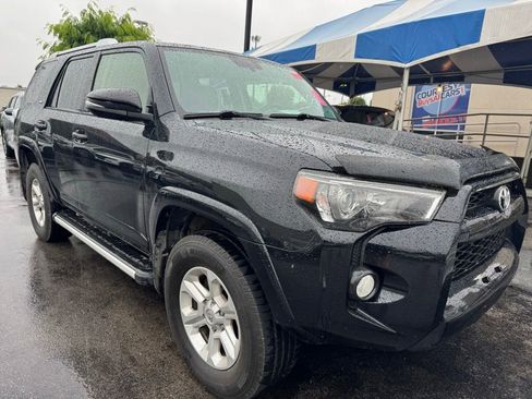 Used 2016 Toyota 4Runner SR5 Premium AWD/4WD image 5