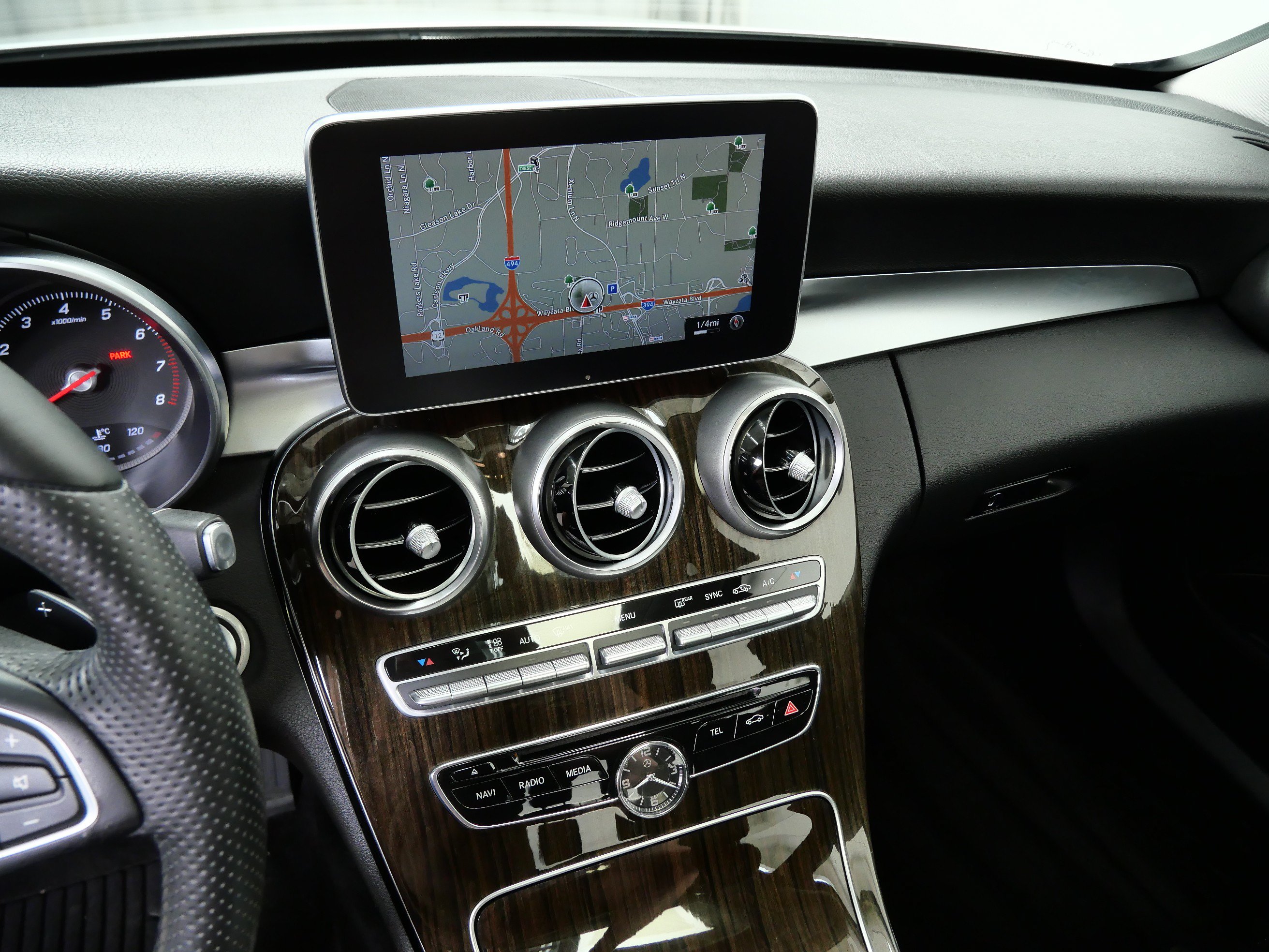 Used 2016 Mercedes-Benz C 300 4MATIC Sedan image 18