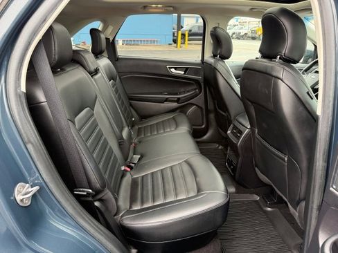 Used 2019 Ford Edge SEL w/ Equipment Group 201A image 22