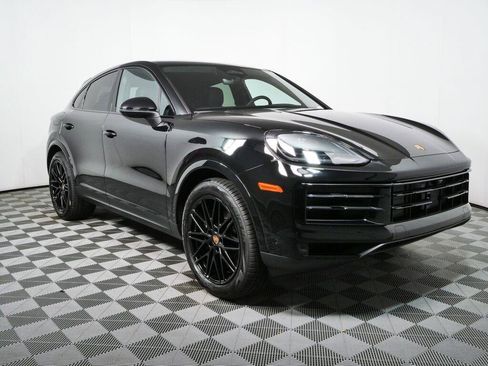 New 2026 Porsche Cayenne Coupe AWD/4WD image 27