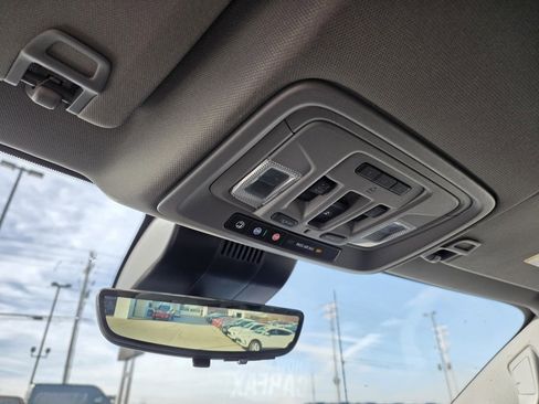 Used 2024 GMC Sierra 3500 Denali w/ Denali Reserve Package image 21