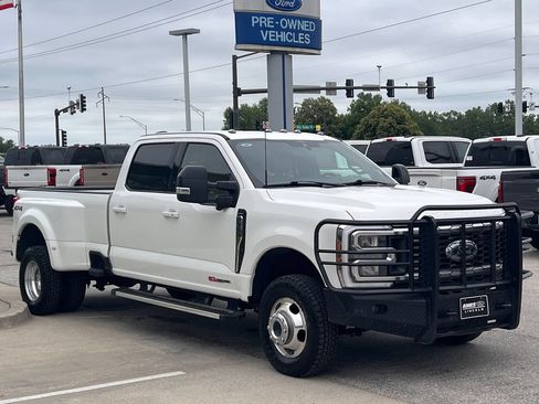 Certified 2024 Ford F350 Lariat AWD/4WD image 7