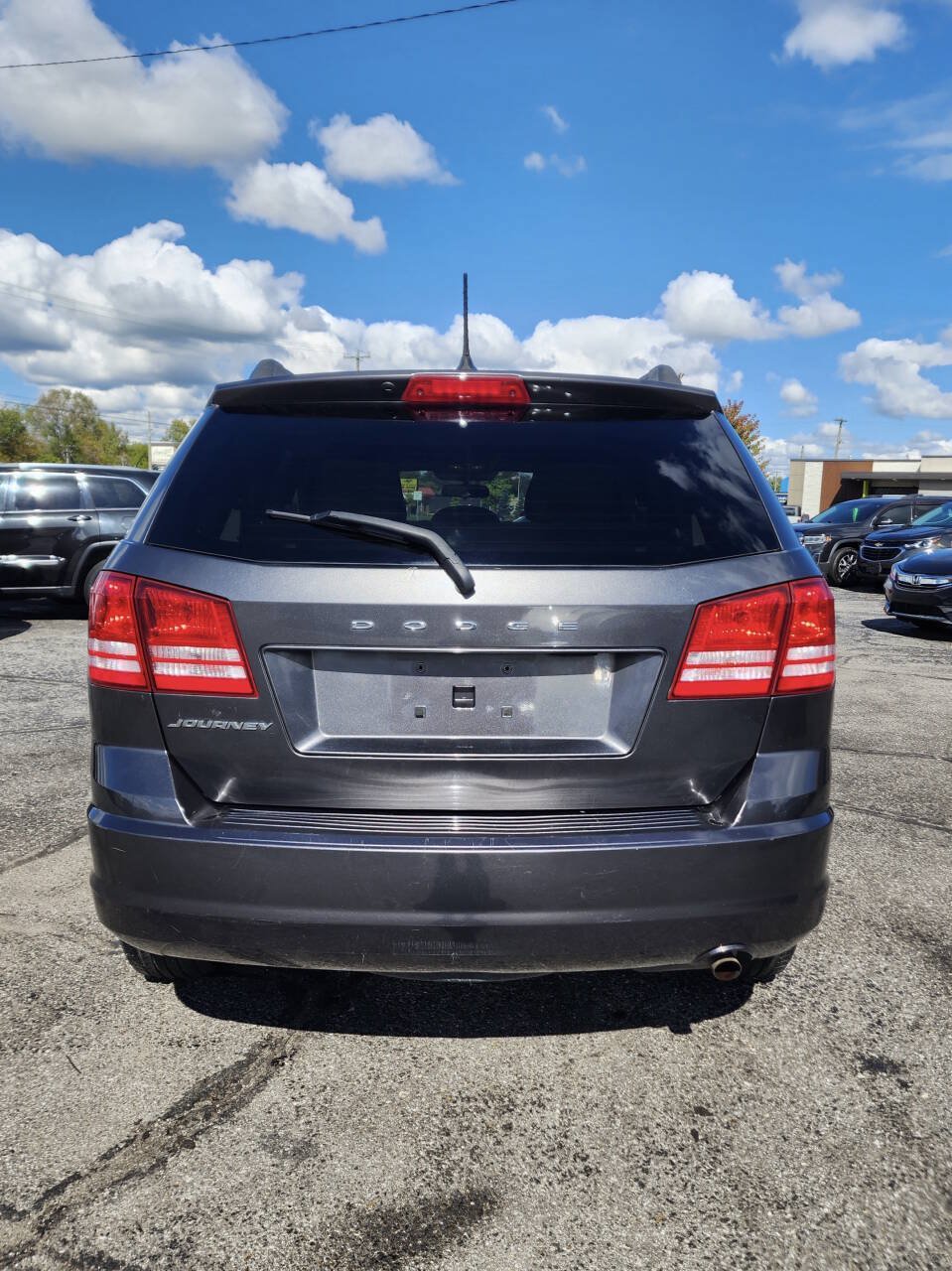 Used 2017 Dodge Journey SE w/ Flexible Seating Group FWD image 13