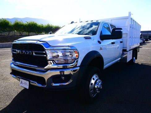 Used 2024 RAM 4500 Tradesman w/ Chrome Appearance Group RWD image 4