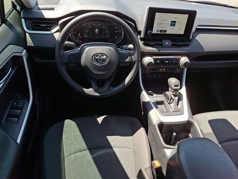 Used 2025 Toyota RAV4 XLE w/ Convenience Package FWD image 11