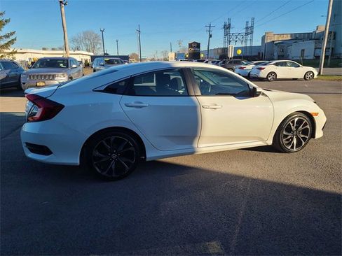 Used 2019 Honda Civic Sport image 6