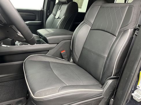 New 2026 RAM 2500 Limited image 8