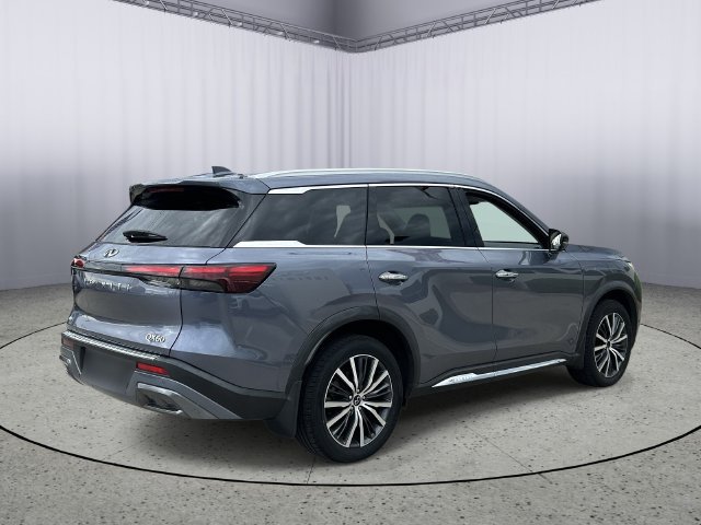 Used 2023 INFINITI QX60 Sensory w/ Cargo Package AWD/4WD image 9