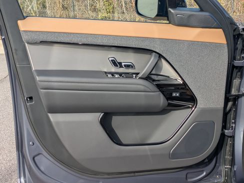 New 2026 Land Rover Range Rover Sport Dynamic SE image 20