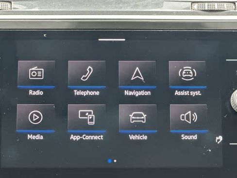 Used 2022 Volkswagen Tiguan SE AWD/4WD image 12