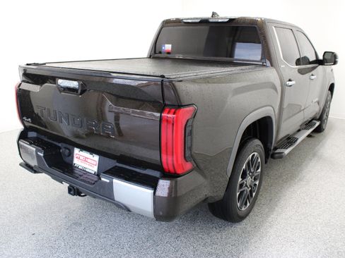Used 2023 Toyota Tundra Limited w/ Power Package AWD/4WD image 7