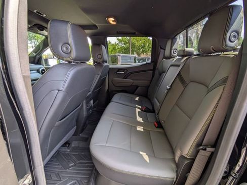 Used 2024 Chevrolet Colorado ZR2 w/ ZR2 Convenience Package III image 15