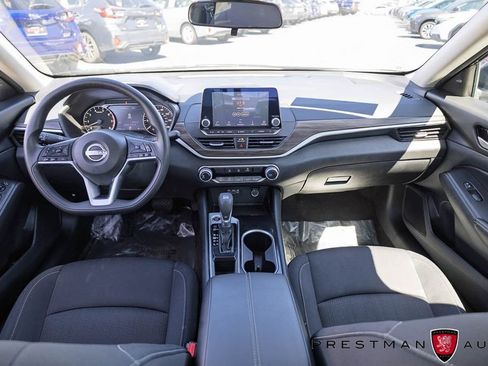 Used 2024 Nissan Altima 2.5 SV FWD image 28