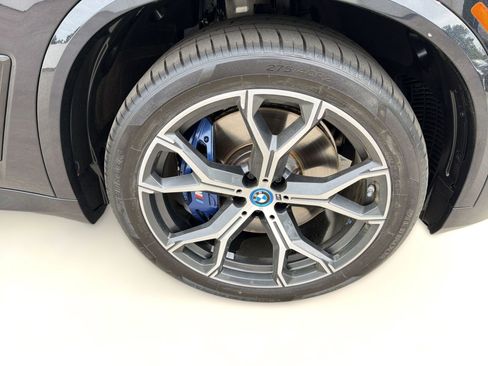 Certified 2023 BMW X5 xDrive45e w/ Executive Package image 12