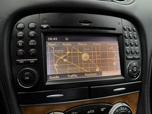 Used 2011 Mercedes-Benz SL 63 AMG image 17