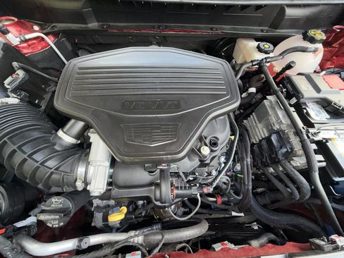 Certified 2024 Cadillac XT5 Premium Luxury w/ Platinum Package image 38