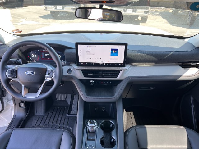 Used 2026 Ford Explorer Active w/ Active Comfort Package AWD/4WD image 15