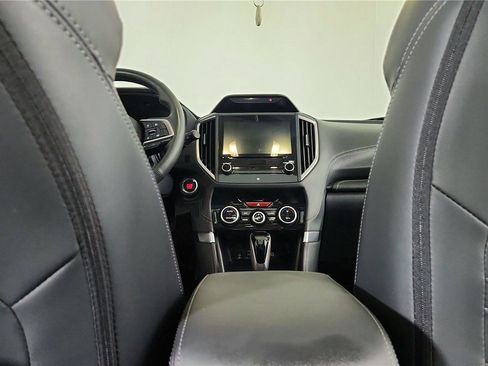 Used 2021 Subaru Forester Touring image 28