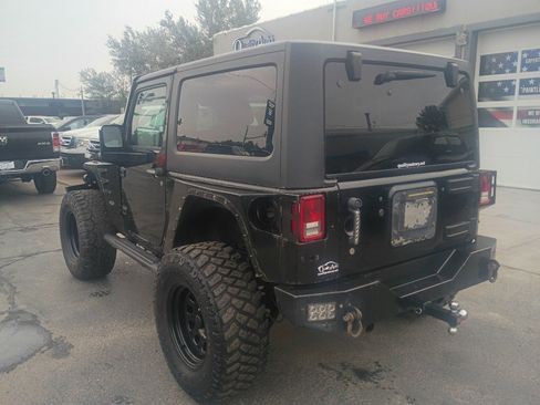 Used 2015 Jeep Wrangler Sport AWD/4WD image 8