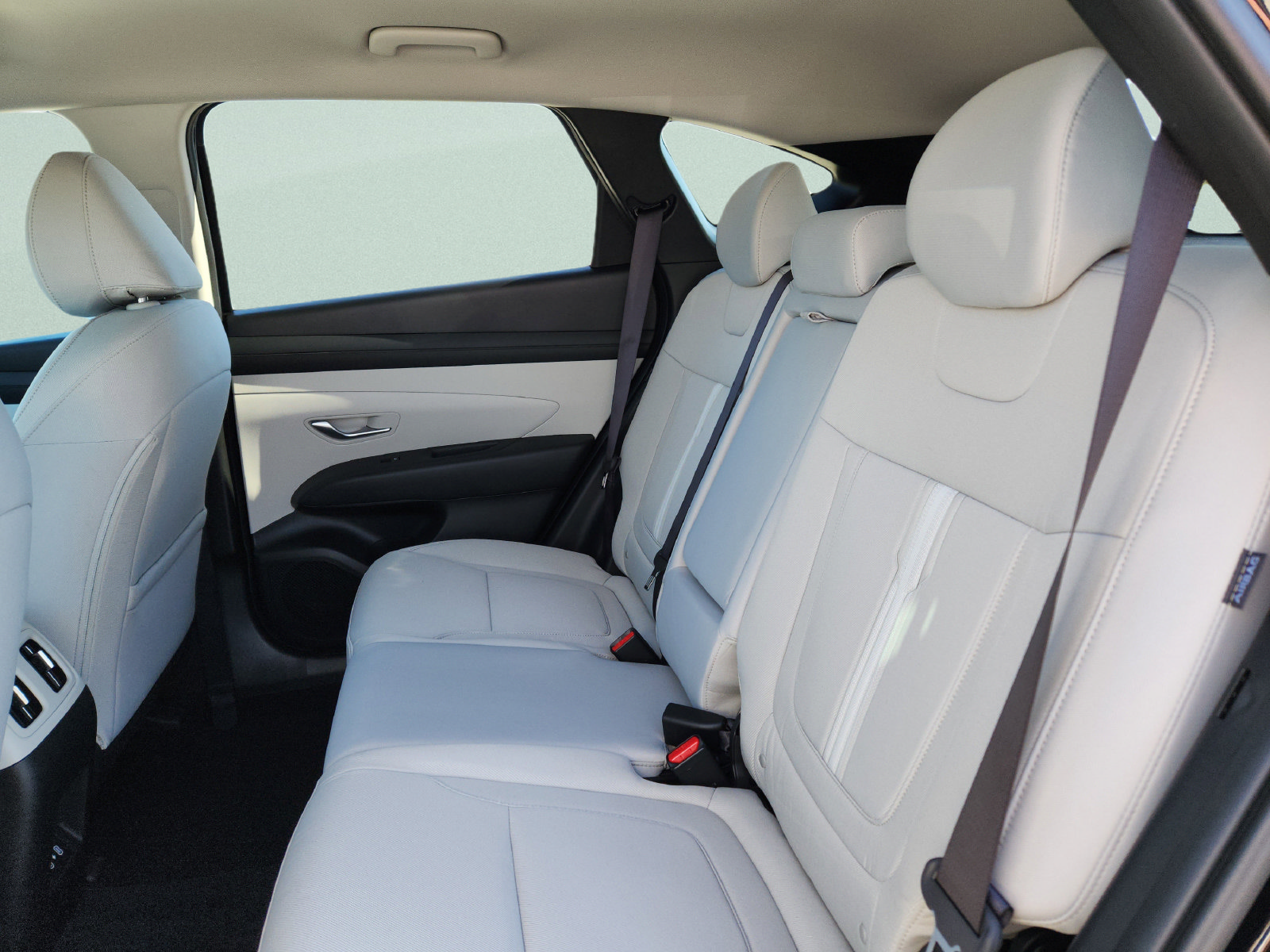 New 2026 Hyundai Tucson SEL Plus FWD image 12