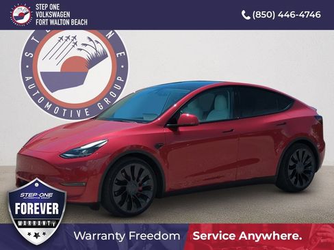 Used 2022 Tesla Model Y Performance AWD/4WD image 1